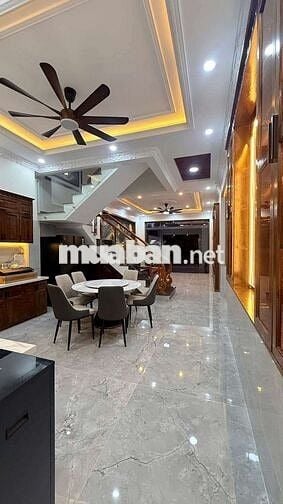 BÁN NHÀ MẶT TIỀN ĐƯỜNG GẦN BIGC GO DĨ AN, GẦN LÀNG ĐẠI HỌC, ĐÔNG HOÀ.