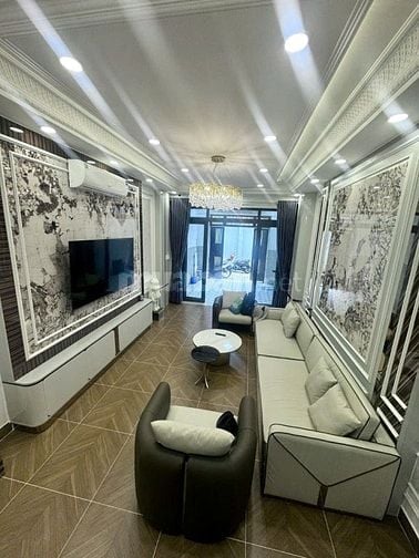 Gấp bán;gấp bán nhà đẹp+mới 63m2 sát mặt tiền Lý phục Man giá tốt 9ty5