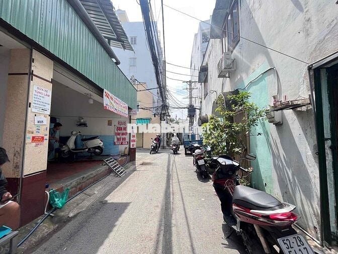 Mặt bằng kinh doanh vừa ở vừa kinh doanh ngay cầu Nguyễn Văn Cừ