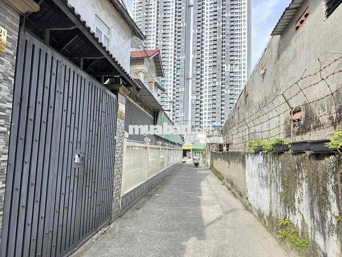 Đất 135m2 gần làng Đại Học Quốc Gia, p Đông hoà, Tp Dĩ An