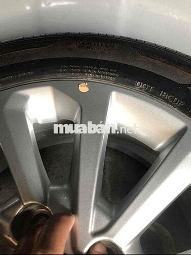 Hyundai Accent 2018 1.4 MT - 300000 km