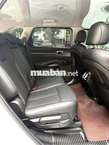 Kia Sorento Dầu Luxury 2024 màu trắng