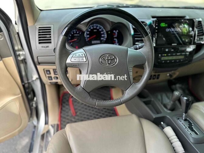 Toyota Fortuner 2013 2.7V 4x4 AT - 50500 km