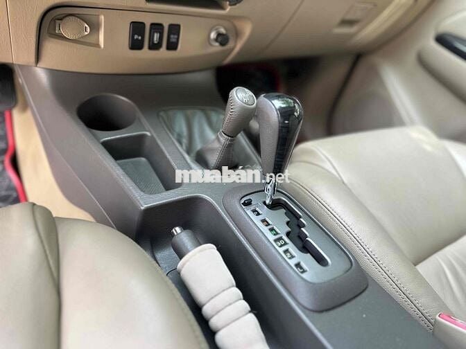 Toyota Fortuner 2013 2.7V 4x4 AT - 50500 km