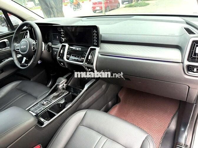 Kia Sorento Dầu Luxury 2024 màu trắng