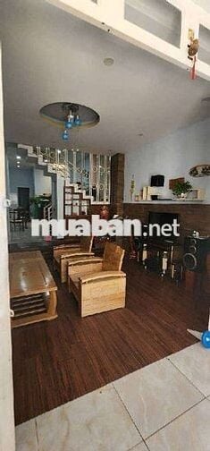 3.7 TỶ NHÀ 1 TR 1 LẦU 1 TUM MỚI KIÊN CỐ NGAY CHỢ ĐOÀN THỊ KIA