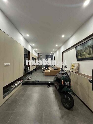 SIÊU PHẨM PHỐ TỨ LIÊN - Ô TÔ ĐỖ CỬA - 7T THANG MÁY - Ở NGAY