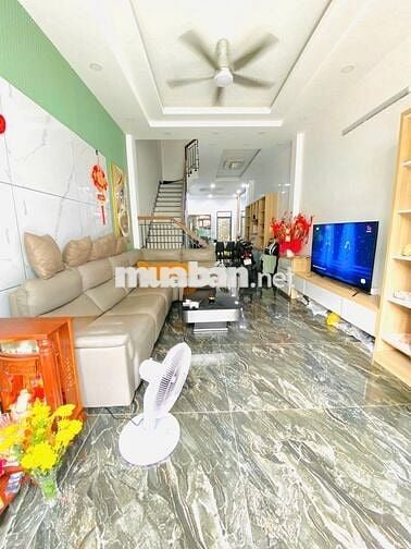 LÊN SÓNG NHÀ PHỐ HXH ĐƯỜNG QUANG TRUNG, P8, GV, HCM 4X17M 4PN 8.25 TỶ