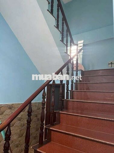 Nhà phố mặt tiền gần vòng xoay An Phú và Vincom550 p. Dĩ An