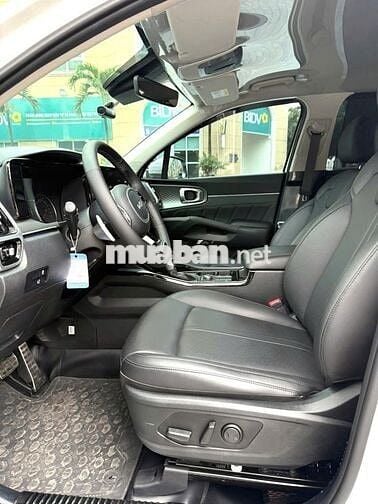 Kia Sorento Dầu Luxury 2024 màu trắng