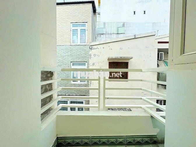 CHO THUÊ CĂN HỘ STUDIO BANCOL ĐÚNG GIÁ ĐÚNG HÌNH NGAY BÙI VIỆN