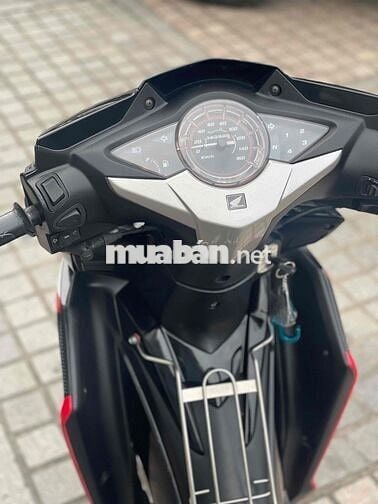 Wave Rsx 2013 chính chủ trả 6tr nhận xe