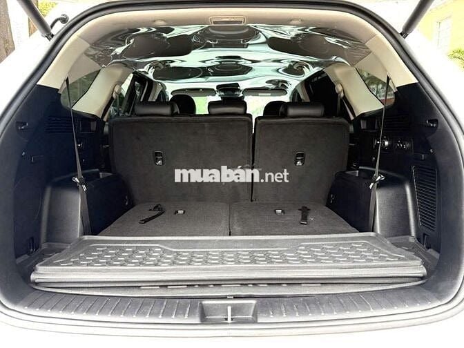 Kia Sorento Dầu Luxury 2024 màu trắng