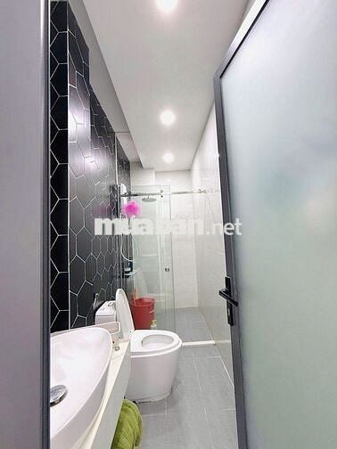 LÊN SÓNG NHÀ PHỐ HXH ĐƯỜNG QUANG TRUNG, P8, GV, HCM 4X17M 4PN 8.25 TỶ