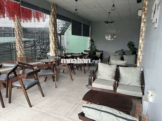 Nhà phố mặt tiền gần vòng xoay An Phú và Vincom550 p. Dĩ An