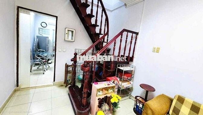 Cho thuê NC 1 trệt 1 lầu -  full nội thất - hẻm Nguyễn Thông - Quận 3