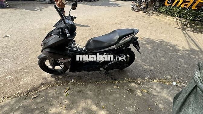 Yamaha NVX 125 màu Đen