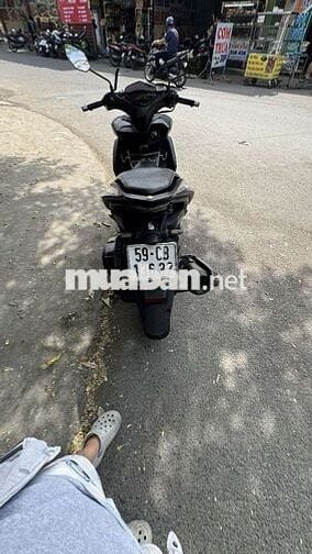 Yamaha NVX 125 màu Đen