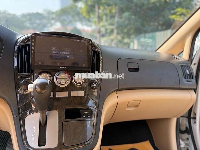 Bán gấp Hyundai Grand Starex 2014 Limousine