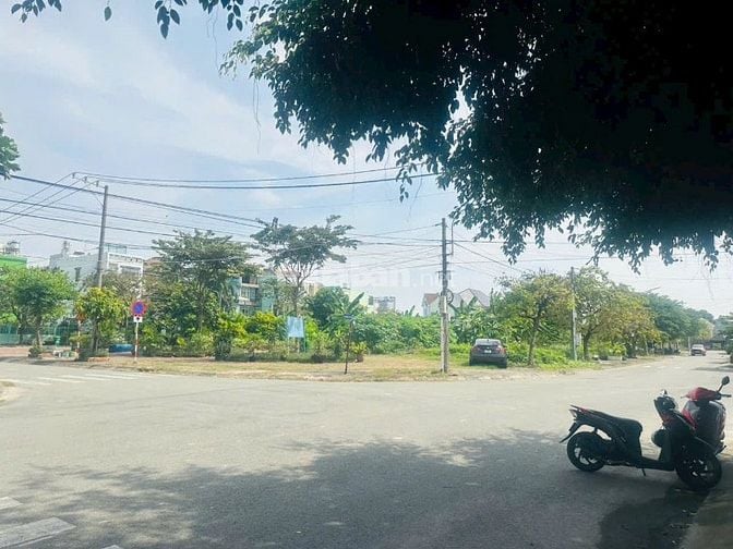 Khu nhà phố thương mại (27 căn) đường Nguyễn Văn Tiết, 1 trệt 2 lầu