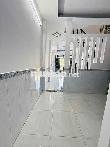 Nhà đẹp 4*10m 2PN hẻm 4m ô tô 2/ ngắn Lê Thị Ngay Ấp 1 Vĩnh Lộc A