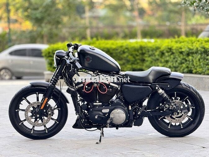 Mạnh Hà Motor bán Harley davidson 883 odo 8k bober