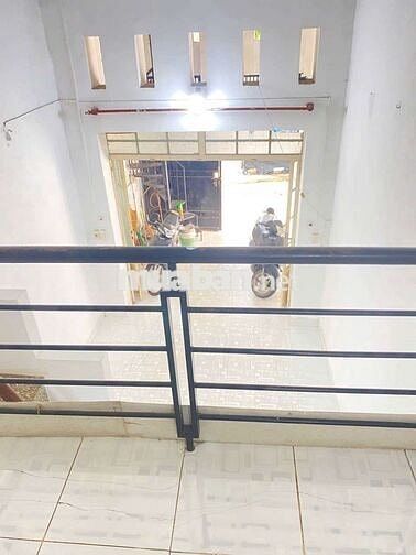 Cho thuê nhà nguyên căn có máy lạnh 2nvs