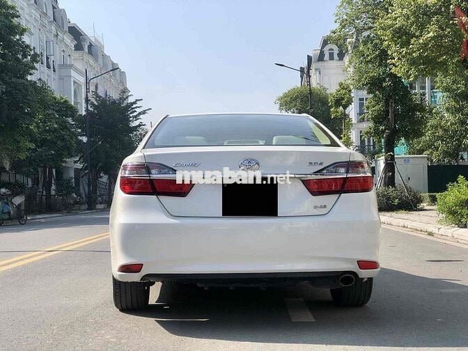 Toyota Camry 2018 2.0 E 70000 km