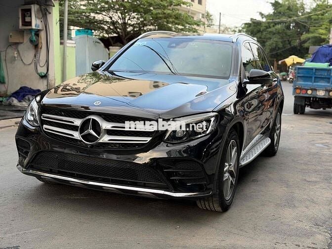 Mercedes-Benz GLC300 2019 Form mới Đen 78000 km