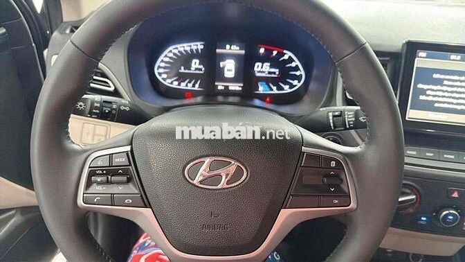 Hyundai Accent 2021 1.4 MT - 50000 km