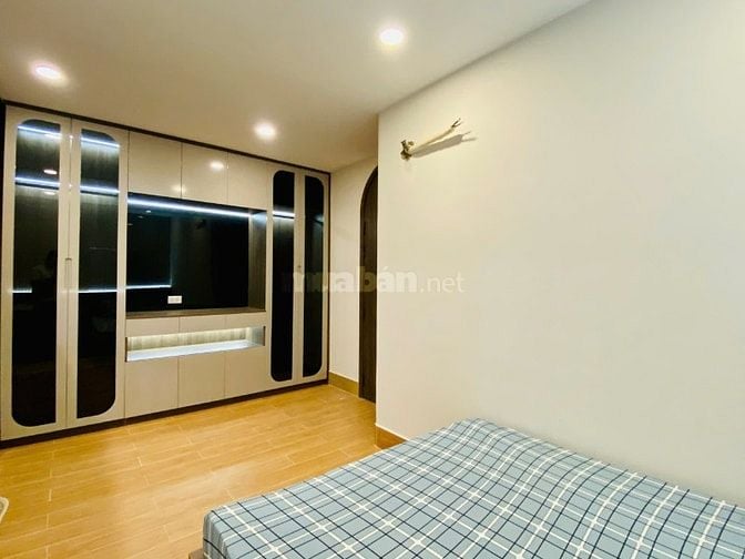 Nhà 5,2 x 8 đúc 1 trệt 1 lững 2 lầu hẻm 5m Dương Quảng hàm p6 gòvấp 