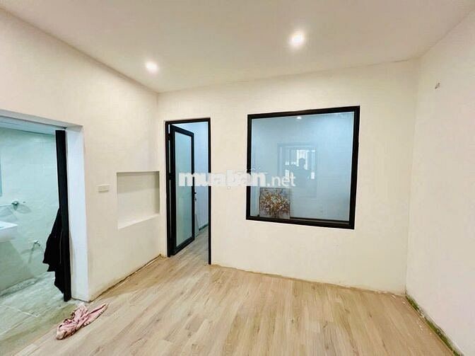 🏠 CĂN HỘ TẬP THỂ LÔ GÓC – LÕI ĐỐNG ĐA