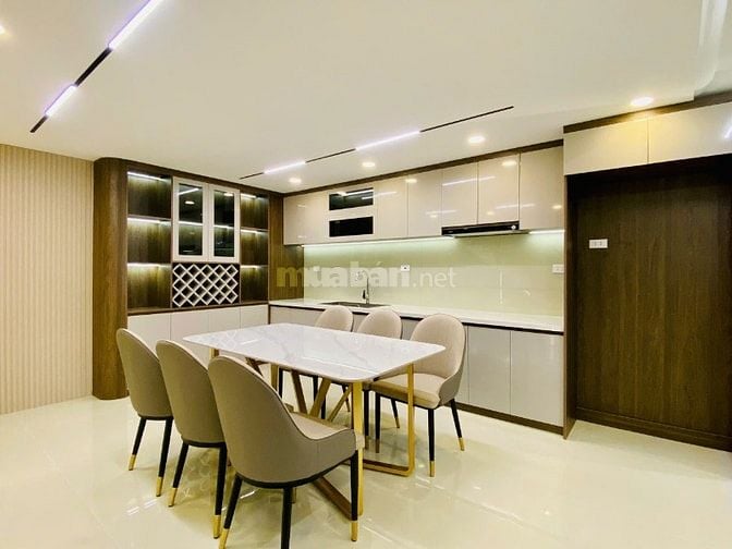 Nhà 5,2 x 8 đúc 1 trệt 1 lững 2 lầu hẻm 5m Dương Quảng hàm p6 gòvấp 