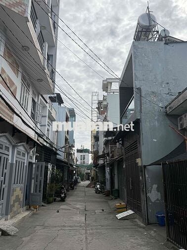 Nhà 2 tầng  110m2 ( 3 phòng Ngủ 2 Wc ). Số nhà Quận 2004