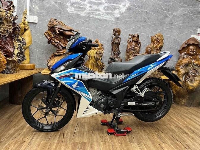 👉 Winner V1 2017 dàn áo sạch sẽ, máy móc êm ru