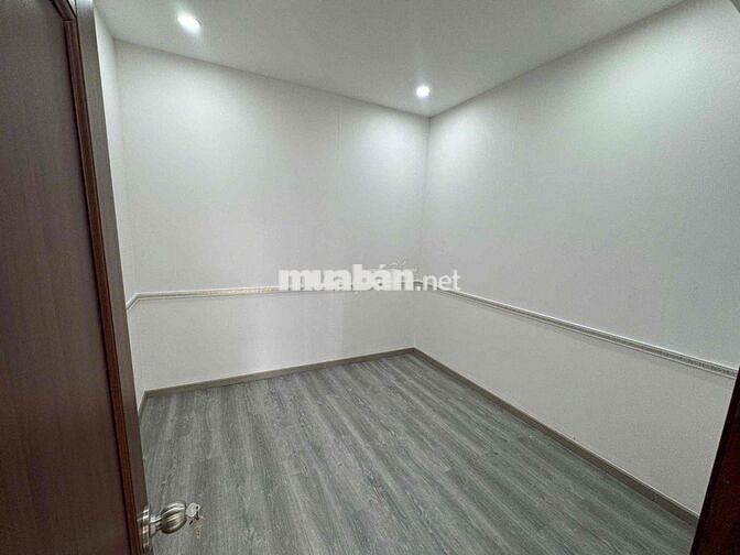 Nhà hẻm xe hơi 58,6m2, 3 phòng ngủ, Đường Nghĩa Hoà, Quận 10