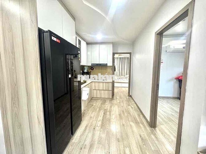 CHUNG CƯ MỸ PHƯỚC THANG MÁY-SÁT QUẬN 1-LẦU 3