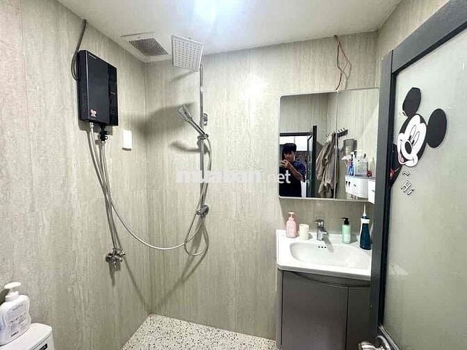 CHUNG CƯ MỸ PHƯỚC THANG MÁY-SÁT QUẬN 1-LẦU 3