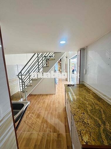 NHÀ GÓC 2 mặt Tiền _ Trệt Lửng _ Mới xây 100%_ Tiện Kinh Doanh