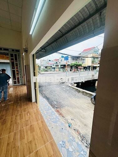 NHÀ GÓC 2 mặt Tiền _ Trệt Lửng _ Mới xây 100%_ Tiện Kinh Doanh