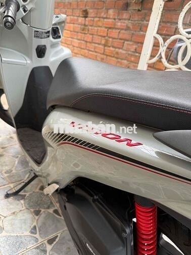 honda vision bản thể thao,xe đẹp,mới đi 9800km