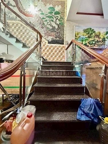 * Mặt Tiền Nguyễn Ảnh Thủ , Phường TCH, Quận 12