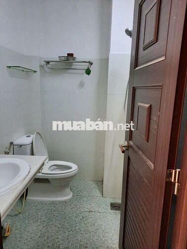 Bán Nhà 565/89, Nguyễn Trãi, hẻm ô tô,  đối diện Đại Thế Giới quận 5