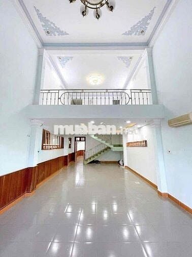 Nhà Ngô Quyền View Đối Diện Hoa Viên