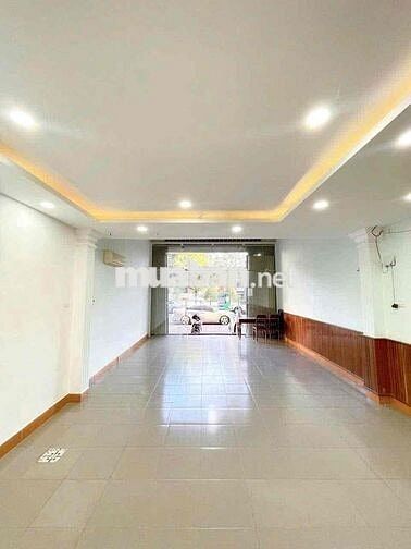 Nhà Ngô Quyền View Đối Diện Hoa Viên