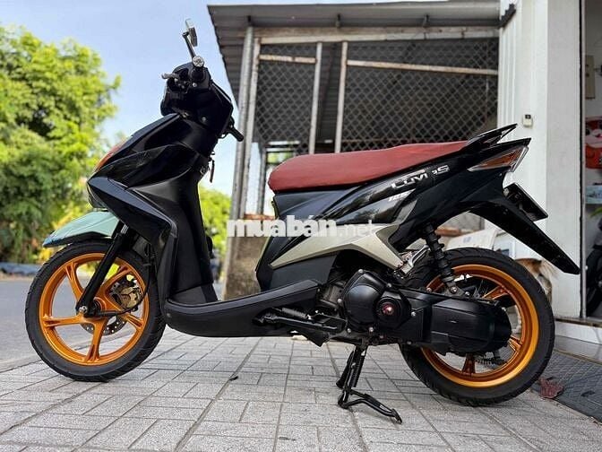 Yamaha Luvias 125cc Đen Xám Xanh