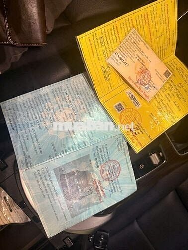 Mercedes-Benz GLC 200 2022 Đen 20000 km