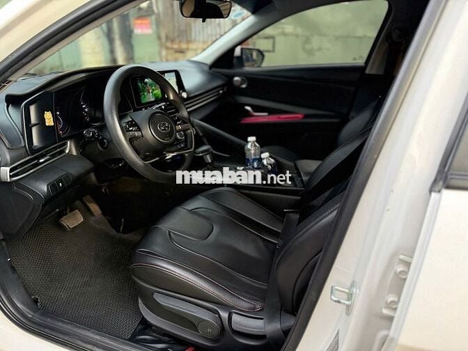 Hyundai Elantra 2023 1.6AT SX 62.000 km