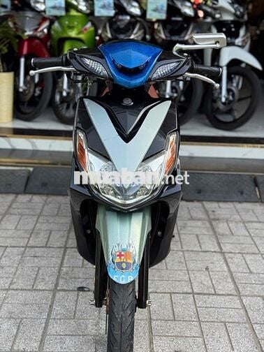 Yamaha Luvias 125cc Đen Xám Xanh