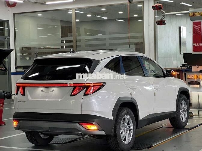 Hyundai Tucson 2025 Trắng 5 chỗ